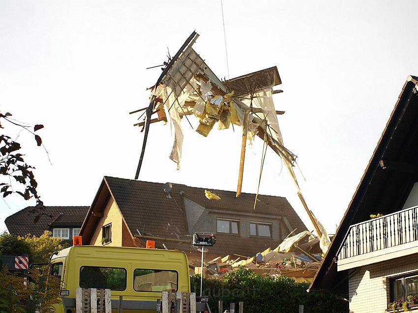 Haus explodiert Bergneustadt Pernze P180.JPG